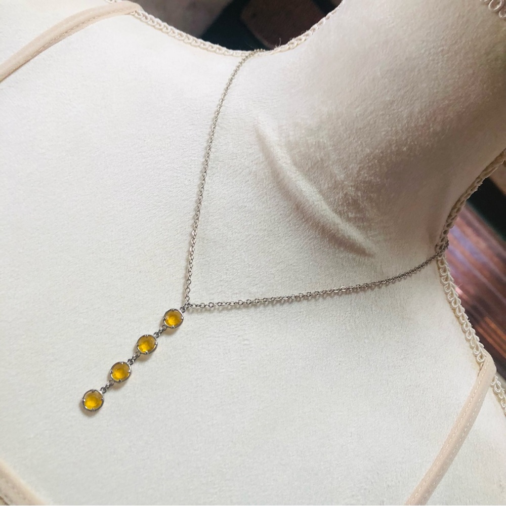 Quad prong set citrine stone drop pendant on chain necklace